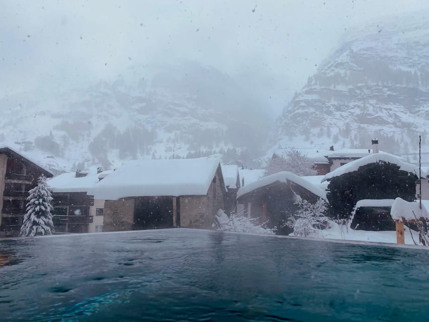 Zermatt: Private Night Spa - The heated outdoor whirlpool under the stars (and how to enjoy it right)