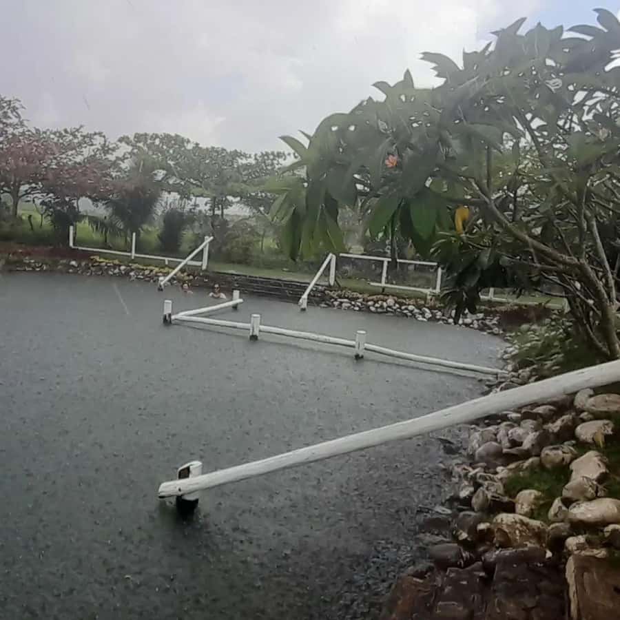 Zipline, Cave, Seaview & Mud Spa Tour with Lunch Included - Tips That Make This Day Feel Easier